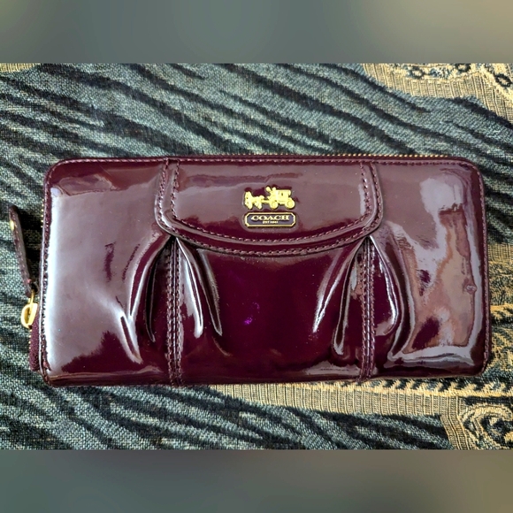 Coach Handbags - Coach Madison Patent Leather Large Accordion Zip Wallet Burgundy AS IS